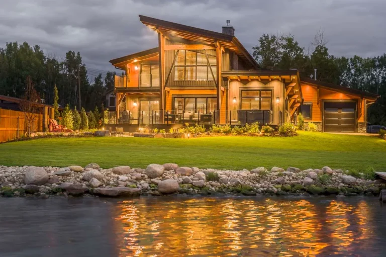 Lakefront Homes A Complete Guide to Scenic Living and Investment